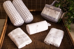 Avi�ozinho azul marinho e cinza